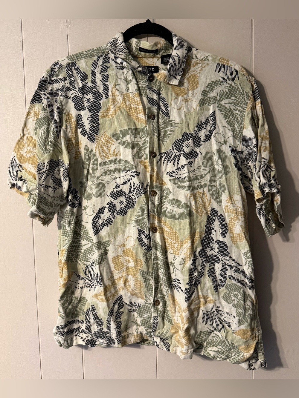 IZOD Golf Silk/Linen Floral Button-Up – Men’s M